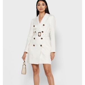 COPY - NWT- Reiss Ivory Beatrice Belted Tux Cocktail Dress